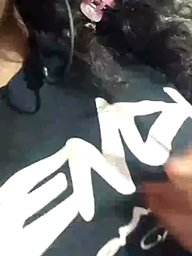 lickcandy online show from October 30, 6:55 am