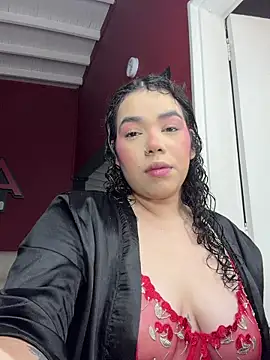 Snapshot of krisstenSantos chatting on December 5, 11:31 am krisstenSantos online show from December 5, 11:31 am