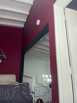 krisstenSantos online show from January 8, 2:34 pm