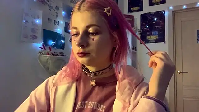 Snapshot of PinkVampire chatting on September 23, 6:15 pm PinkVampire online show from September 23, 6:15 pm