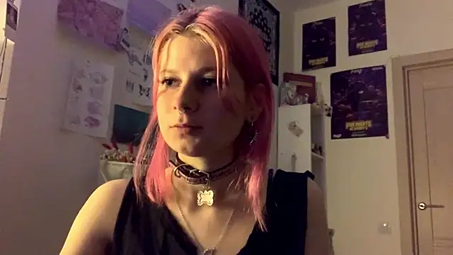 Snapshot of PinkVampire chatting on September 21, 6:13 pm PinkVampire online show from September 21, 6:13 pm