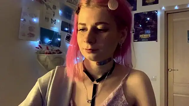 Snapshot of PinkVampire chatting on September 17, 4:20 pm PinkVampire online show from September 17, 4:20 pm