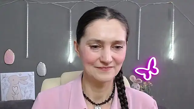 TayaFinch online show from April 2, 12:12 pm