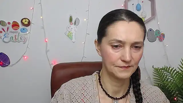 TayaFinch online show from April 9, 11:16 am