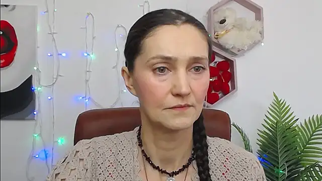 TayaFinch online show from March 23, 1:11 pm