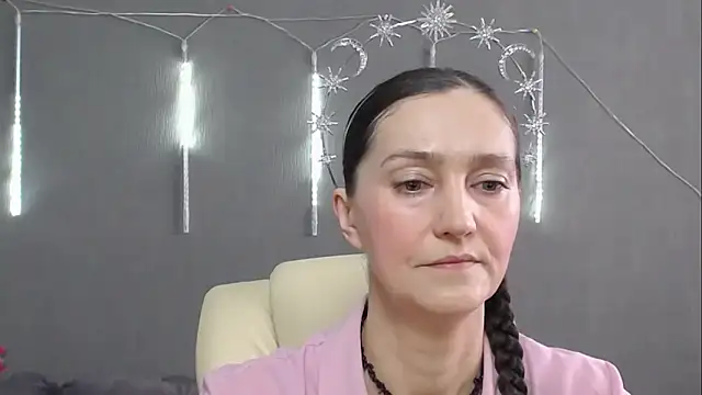 TayaFinch online show from May 13, 11:17 am