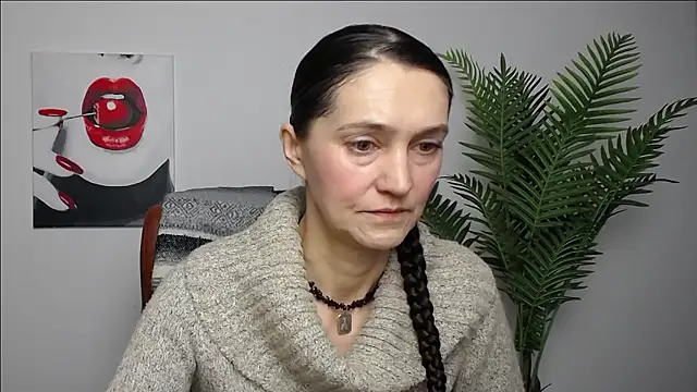 TayaFinch online show from January 10, 1:28 pm