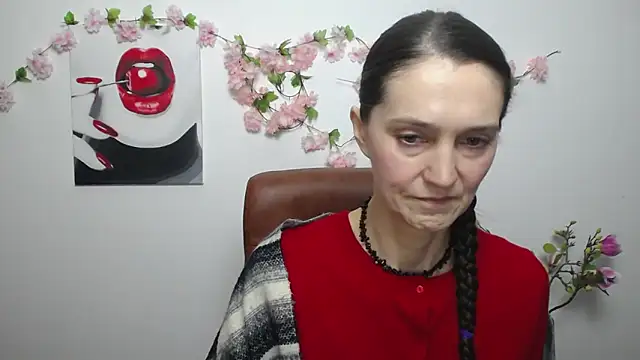 TayaFinch online show from November 28, 1:22 pm