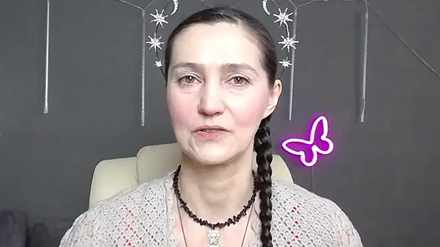 TayaFinch online show from April 25, 11:24 am