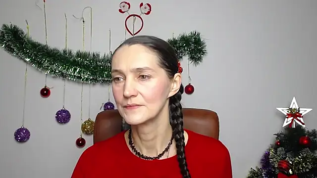 TayaFinch online show from December 16, 2:43 pm