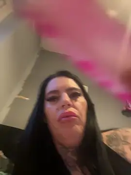 DIRTY PAISLEY X online show from April 22, 7:42 pm