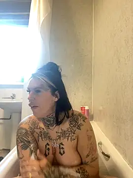 Snapshot of DIRTY_PAISLEY_X chatting on September 22, 3:29 pm DIRTY PAISLEY X online show from September 22, 3:29 pm