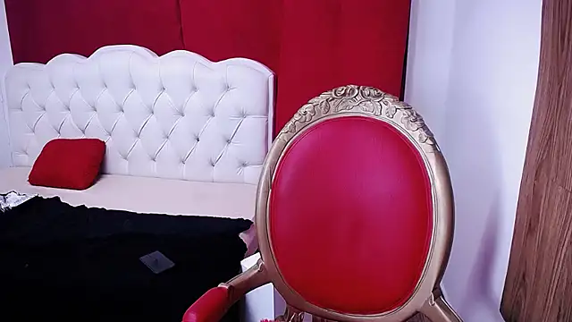 Cordelia Perlman online show from March 22, 2:15 am