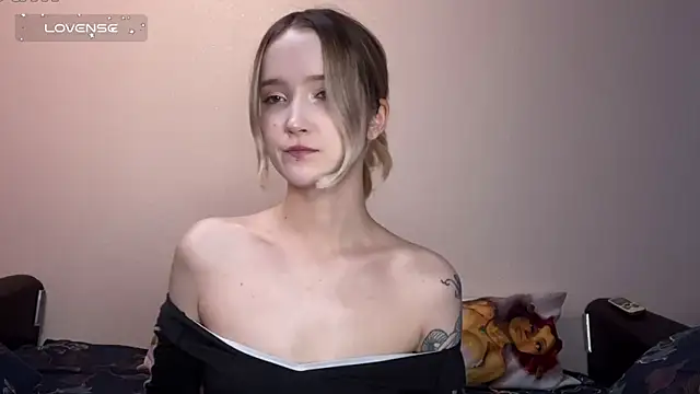 SoftcoreAlly online show from October 27, 2:07 pm