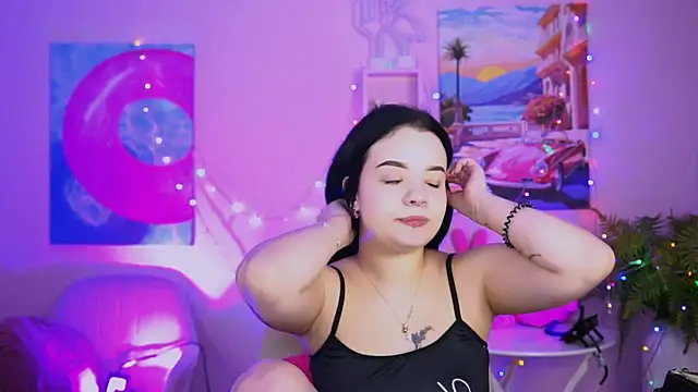 leslierowe  online show from November 30, 4:41 pm