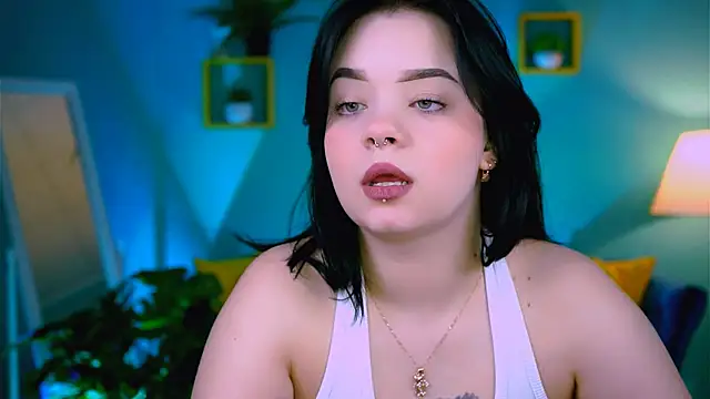 leslierowe  online show from December 3, 4:39 pm