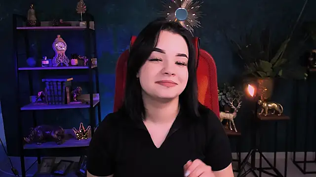 leslierowe  online show from October 10, 4:41 pm