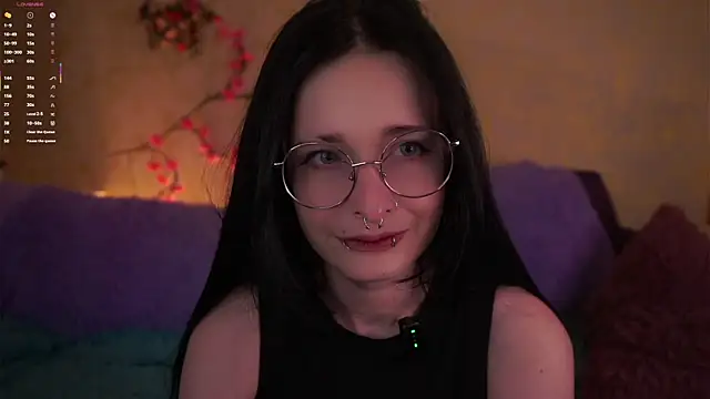 DarcyAspacio online show from April 13, 11:14 am