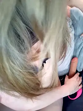 Lolapussyxoxo online show from April 30, 12:34 pm