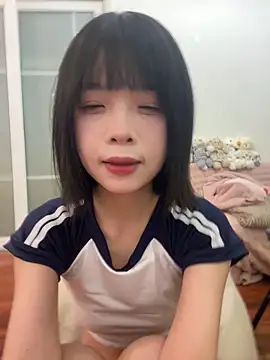 qiqi x online show from February 11, 4:40 pm