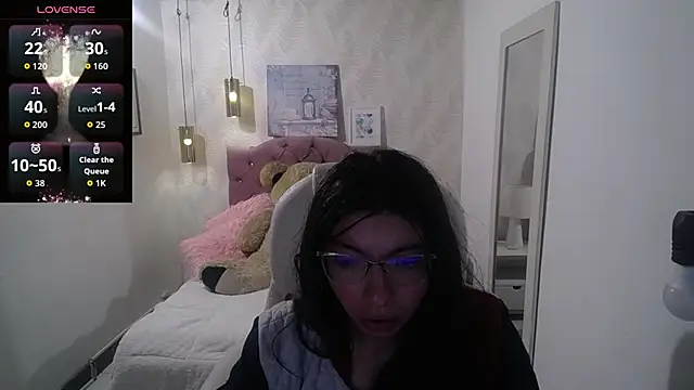 alllyson  online show from November 22, 7:57 pm