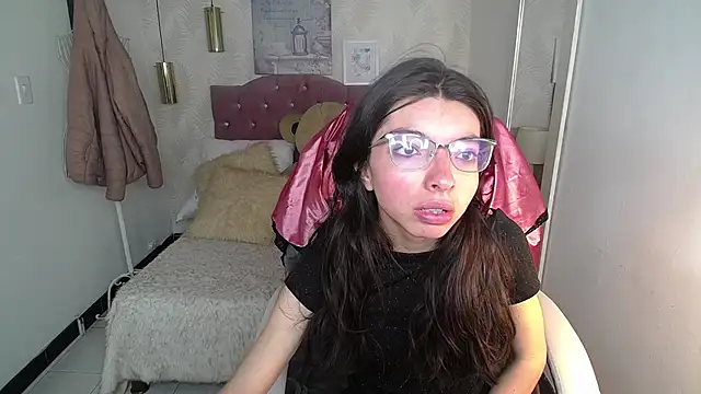 alllyson  online show from October 27, 8:10 pm