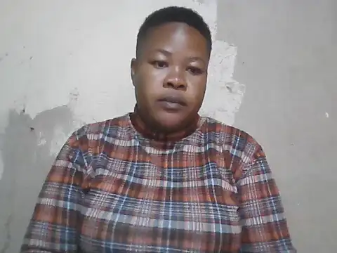 Bustyass93 online show from November 17, 5:55 am