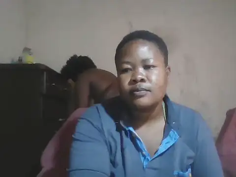 Bustyass93 online show from October 3, 6:37 am