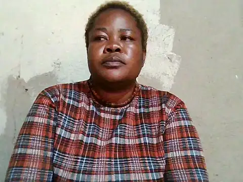 Bustyass93 online show from April 23, 12:29 pm