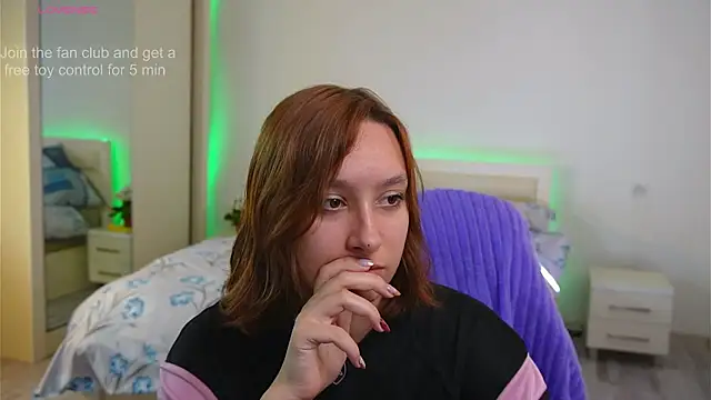 LilyannRosse online show from October 12, 7:10 am