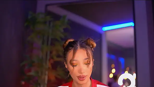 SiennaJayden online show from October 27, 6:20 pm