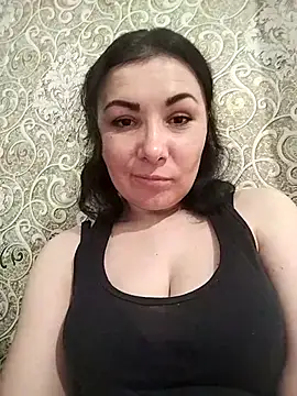 Mia24Blove online show from March 30, 10:39 am