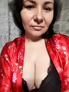 Mia24Blove online show from October 15, 6:27 pm