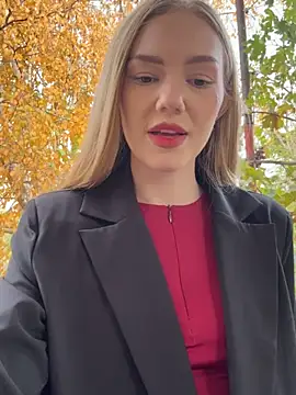 MilaMoone online show from October 24, 11:09 am