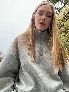 MilaMoone online show from November 9, 10:41 am