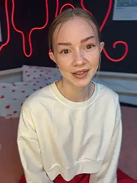 MilaMoone online show from April 9, 11:16 am