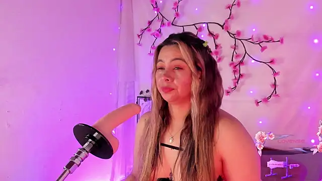 chubbyZoe online show from October 25, 3:01 pm