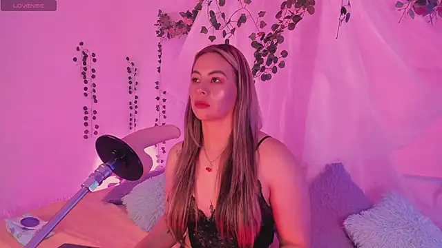 chubbyZoe online show from November 3, 11:08 pm