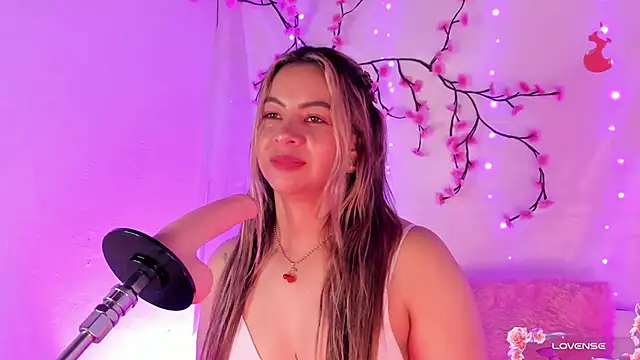 chubbyZoe online show from October 8, 12:34 am