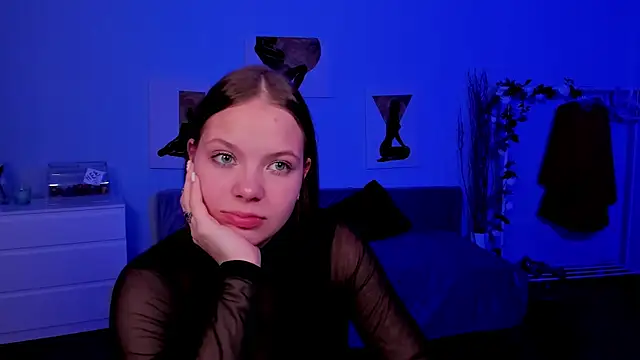 BetsyKiss online show from November 27, 5:35 pm