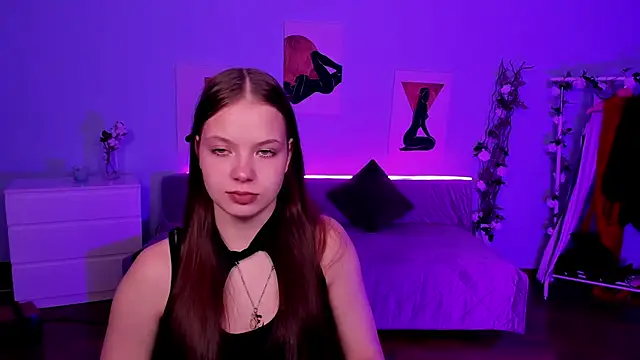 BetsyKiss online show from April 23, 5:14 pm