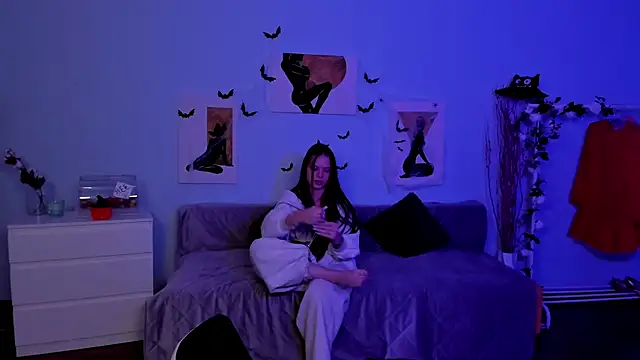 BetsyKiss online show from October 25, 5:13 pm