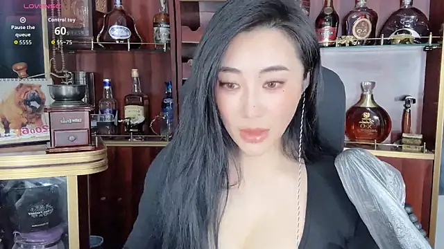 Snapshot of A-Lin-666 chatting on September 21, 7:46 am A-Lin-666 online show from September 21, 7:46 am