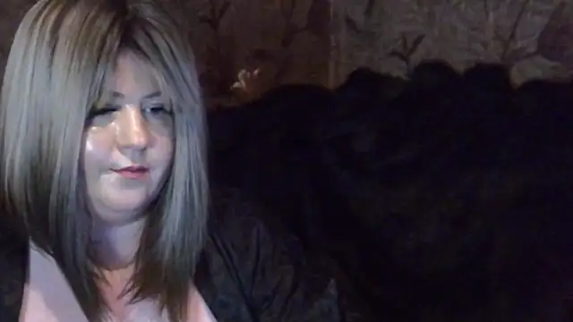 YuliiaSan online show from March 19, 8:31 pm