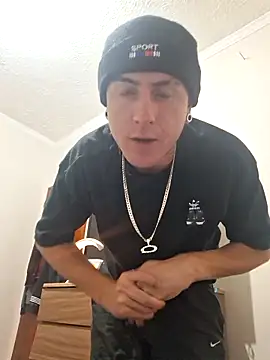 Bottz777 online show from October 15, 1:04 am