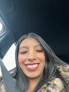 Tiffany Low online show from May 26, 3:54 pm