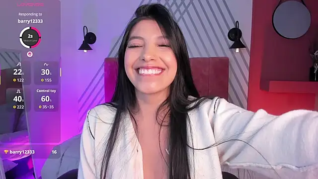 Tiffany Low online show from October 5, 9:16 pm