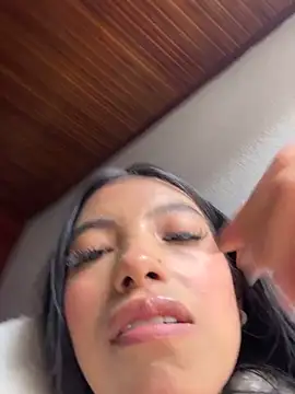 Tiffany Low online show from June 12, 3:10 pm