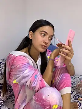 MiQeilaSweet online show from June 17, 3:22 pm