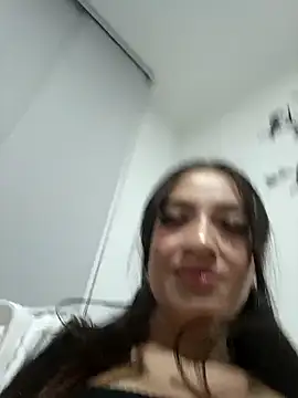 MiQeilaSweet online show from February 15, 12:33 am